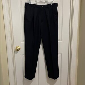 Men’s Haggar Black Dress Pants Classic Style